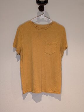 Goodfellow & Co Mustard Short-Sleeve Pocket Tee